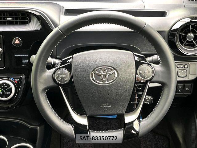 Toyota AQUA 2017-07 8561134-9