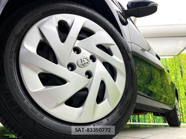 Toyota AQUA 2017-07 8561134-10