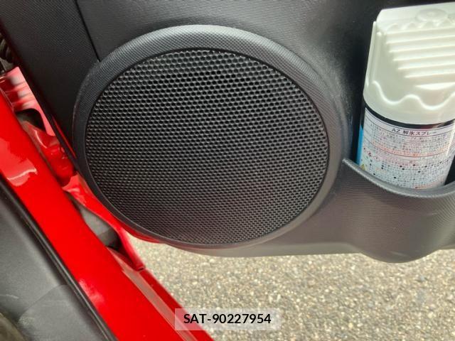 Toyota AQUA 2013-11 8561151-16