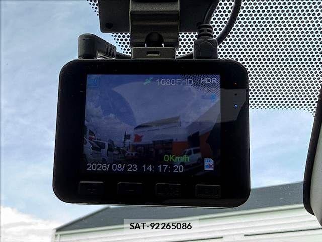 Toyota AQUA 2020-03 8561130-28