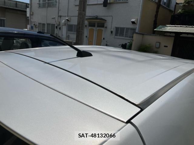 Toyota AQUA 2012-12 8561154-7
