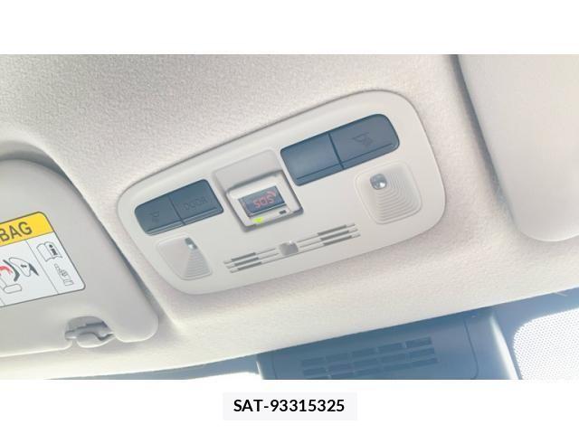 Toyota AQUA 2026-03 8561116-28