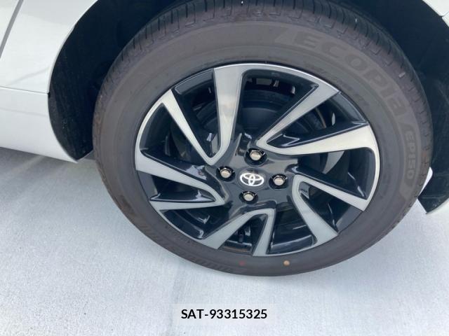 Toyota AQUA 2026-03 8561116-8