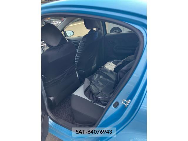 Toyota AQUA 2013-09 8561161-10