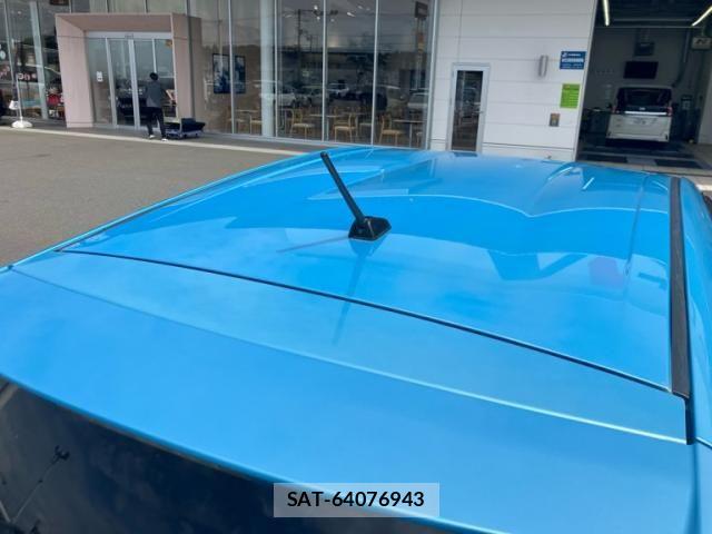 Toyota AQUA 2013-09 8561161-11