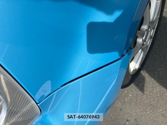 Toyota AQUA 2013-09 8561161-16