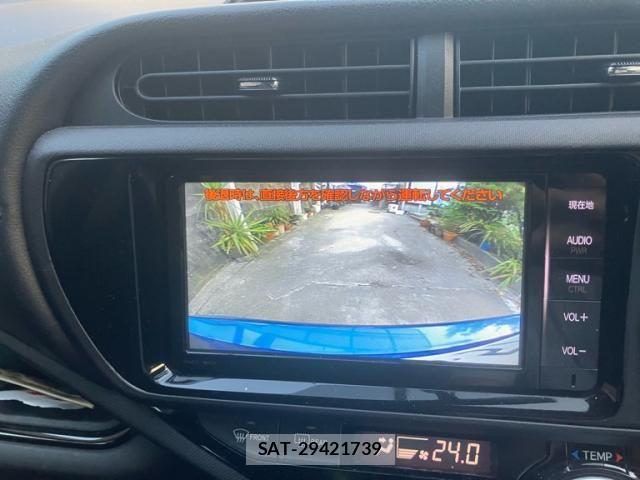 Toyota AQUA 2015-09 8561133-19