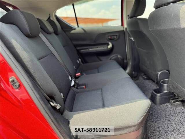 Toyota AQUA 2015-10 8561149-18