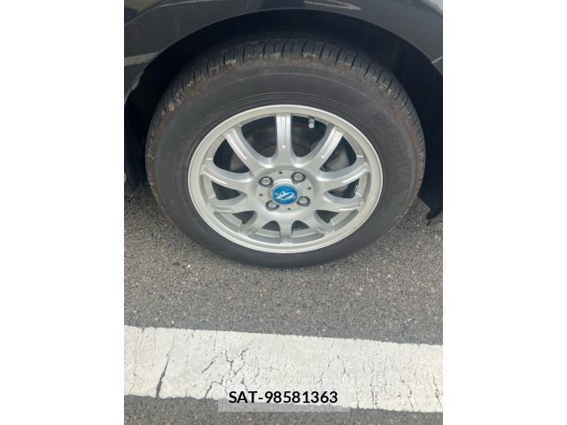 Toyota AQUA 2015-10 8561140-7