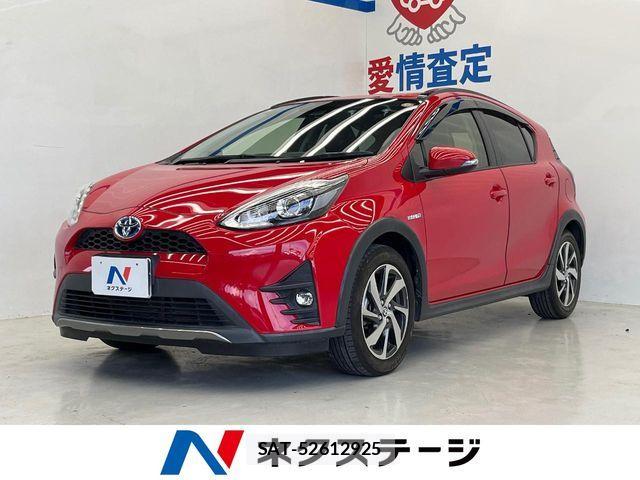 Toyota AQUA 2017-12 8561123-0