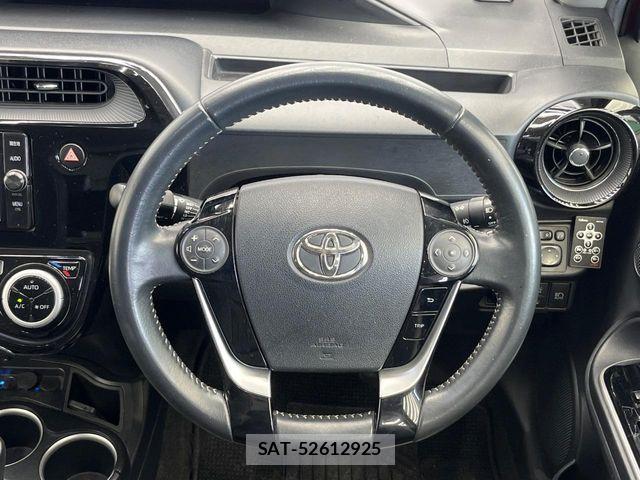 Toyota AQUA 2017-12 8561123-10
