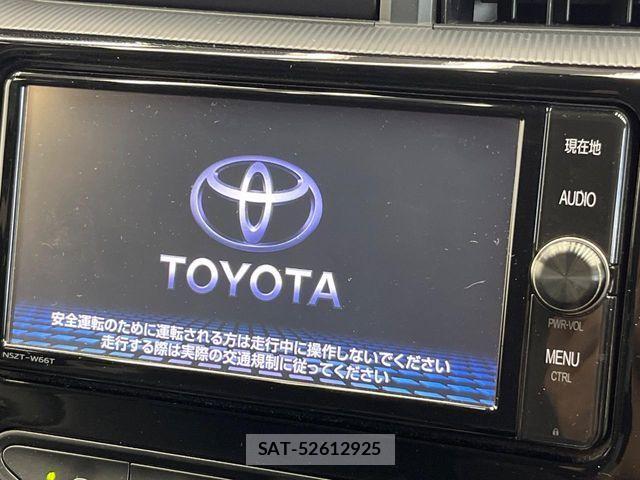 Toyota AQUA 2017-12 8561123-2