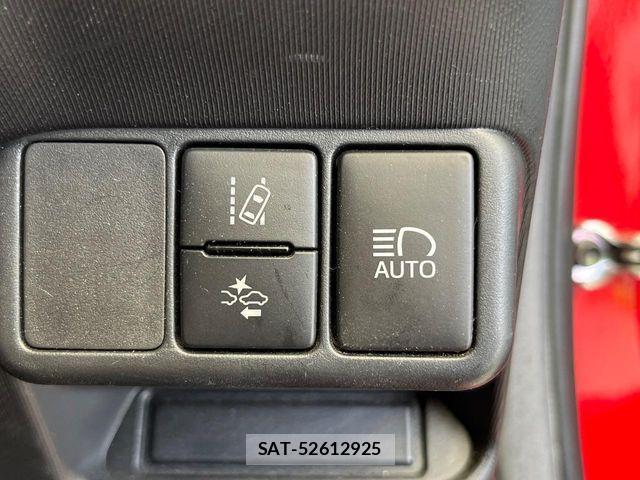 Toyota AQUA 2017-12 8561123-5