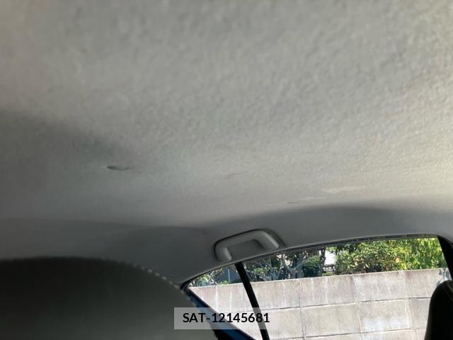 Toyota AQUA 2014-03 8561160-14