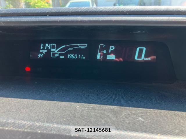 Toyota AQUA 2014-03 8561160-22