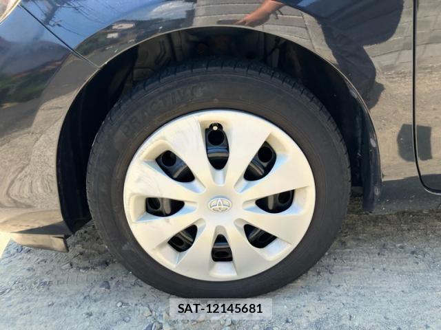 Toyota AQUA 2014-03 8561160-6