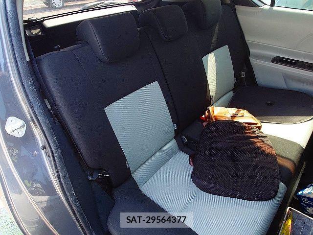 Toyota AQUA 2012-03 8561150-7