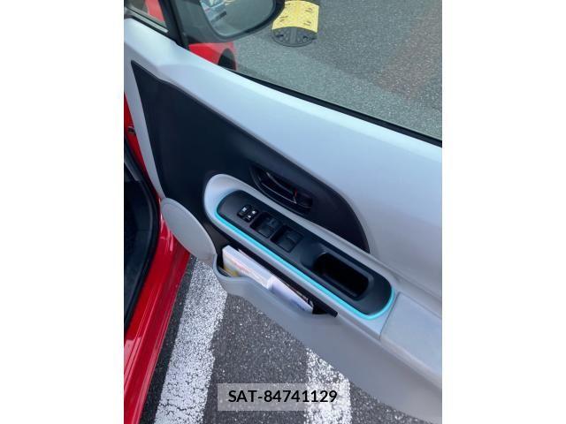 Toyota AQUA 2013-03 8561159-8