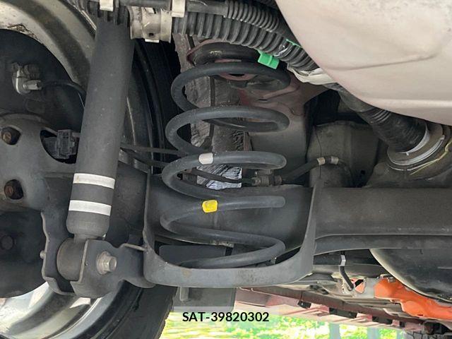 Toyota AQUA 2015-09 8561143-19