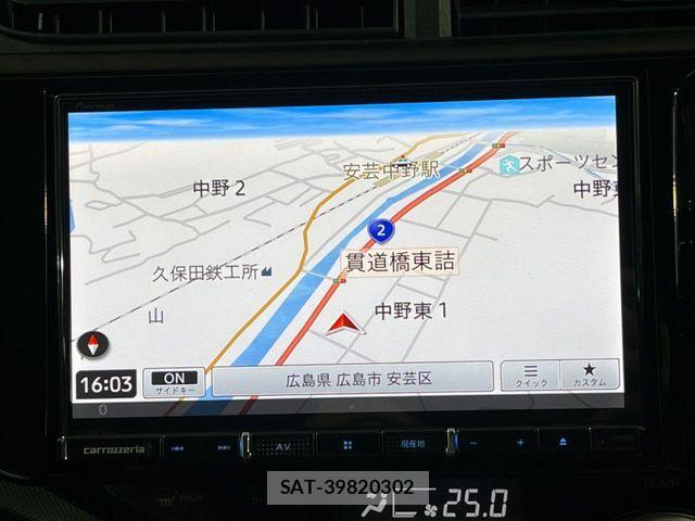 Toyota AQUA 2015-09 8561143-2