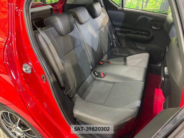 Toyota AQUA 2015-09 8561143-8