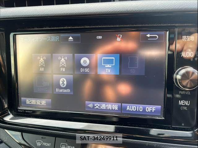 Toyota AQUA 2016-09 8561135-17