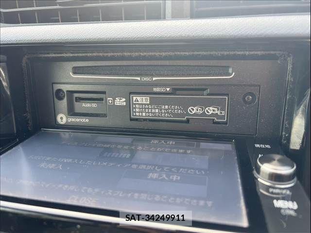 Toyota AQUA 2016-09 8561135-18