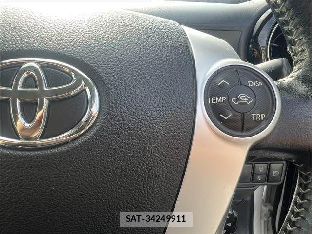 Toyota AQUA 2016-09 8561135-23