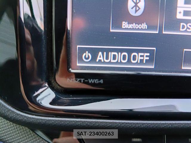 Toyota AQUA 2015-11 8561138-25