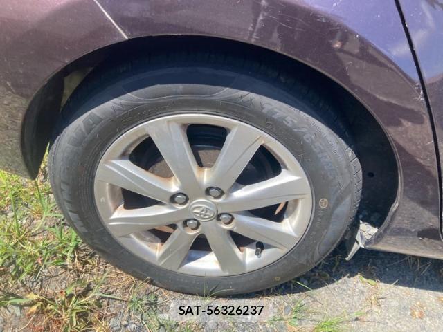 Toyota AQUA 2014-07 8561158-10