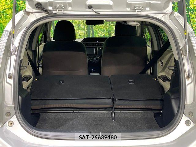 Toyota AQUA 2014-09 8625812-9