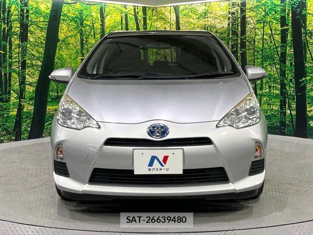 Toyota AQUA 2014-09 8625812-13