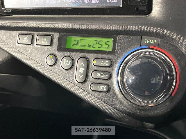 Toyota AQUA 2014-09 8625812-2