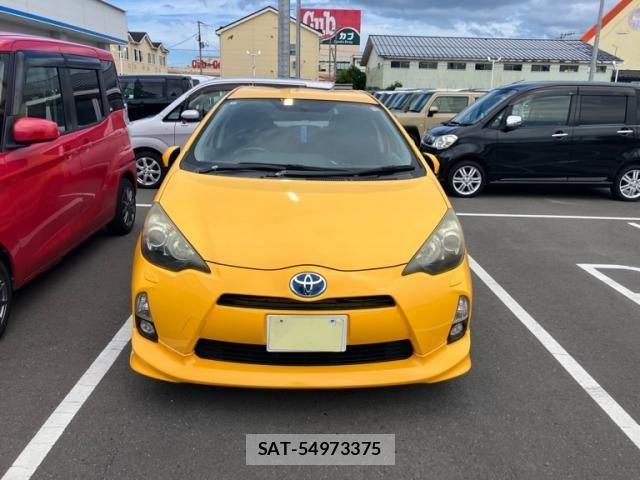 Toyota AQUA 2012-07 8625822-0
