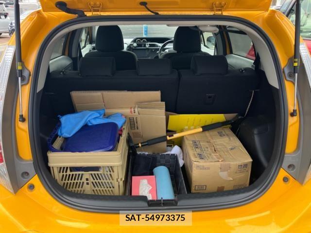 Toyota AQUA 2012-07 8625822-9