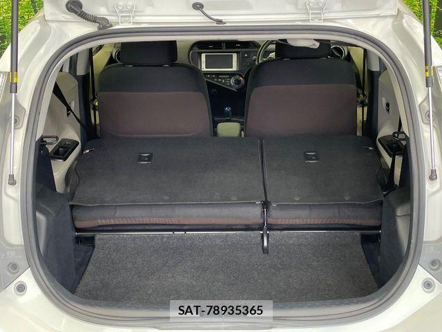 Toyota AQUA 2014-05 8625804-9