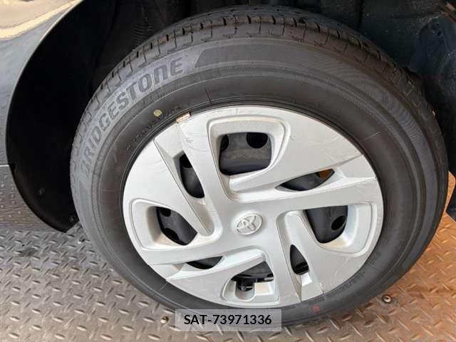 Toyota AQUA 2024-06 8625769-14