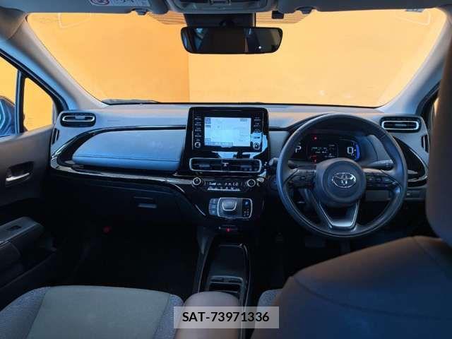 Toyota AQUA 2024-06 8625769-1