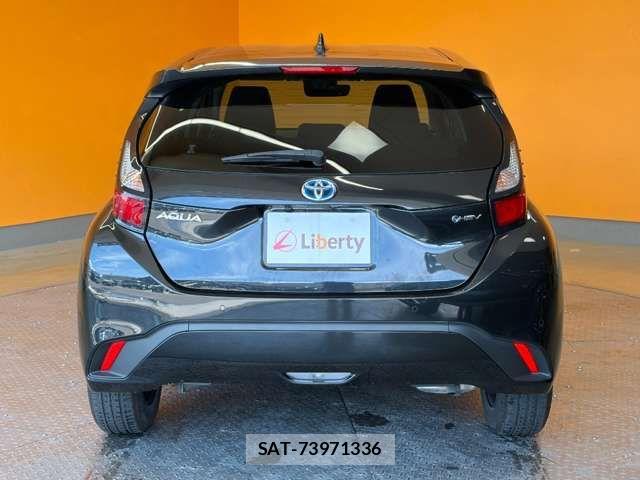 Toyota AQUA 2024-06 8625769-6