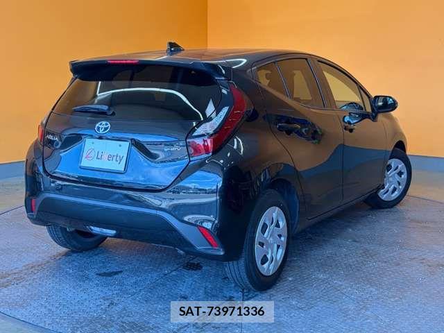 Toyota AQUA 2024-06 8625769-7