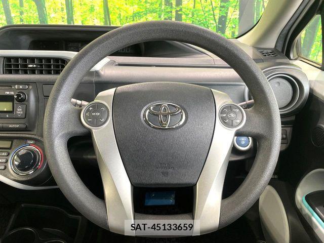Toyota AQUA 2012-09 8625807-10