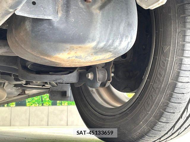 Toyota AQUA 2012-09 8625807-19
