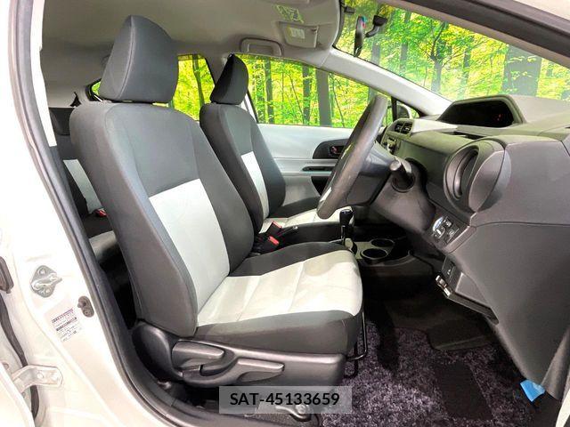 Toyota AQUA 2012-09 8625807-7