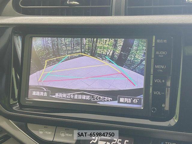Toyota AQUA 2014-12 8625813-3