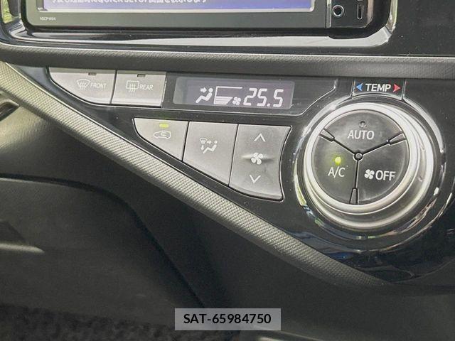 Toyota AQUA 2014-12 8625813-4