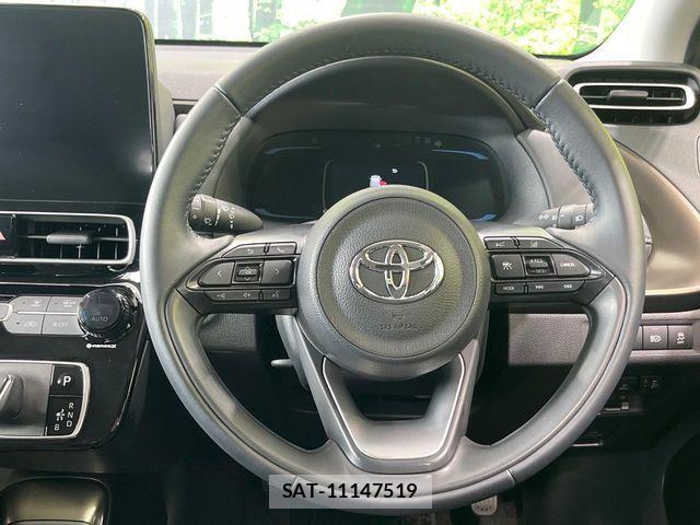 Toyota AQUA 2021-12 8625764-10