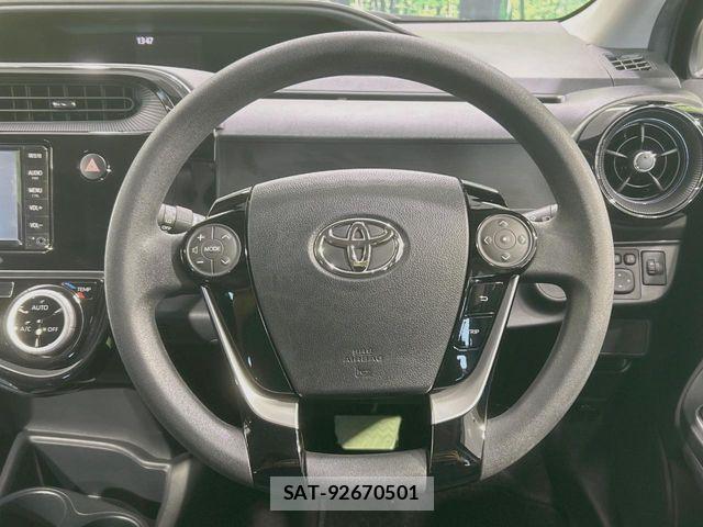 Toyota AQUA 2020-02 8625784-10