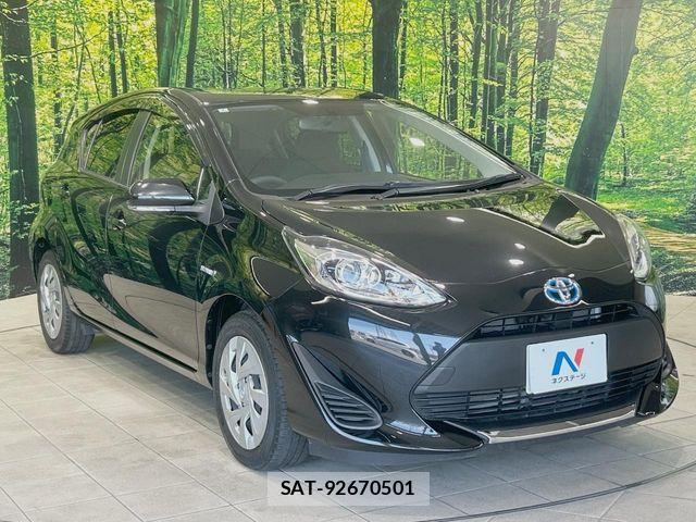 Toyota AQUA 2020-02 8625784-15