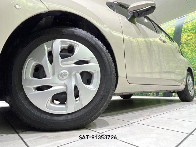 Toyota AQUA 2021-12 8625771-11