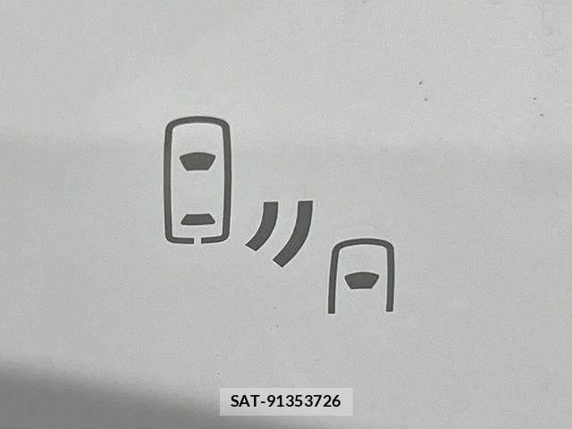 Toyota AQUA 2021-12 8625771-5